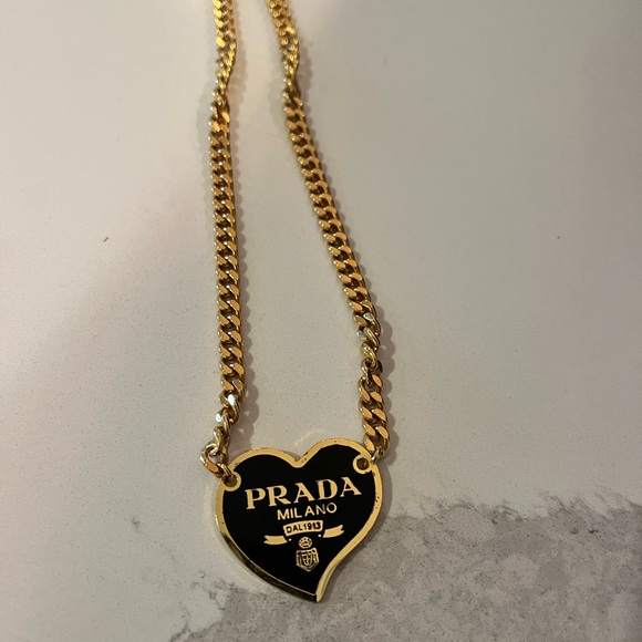 PRADA CHAIN - Picture 1 of 2